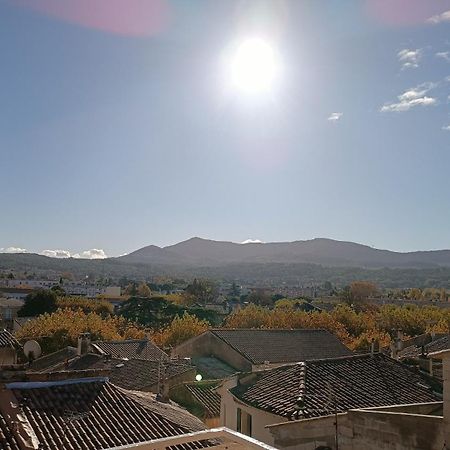 Mont Ventoux - Terrasse - Vue Degagee - Linge De Qualite - Fibre - Confort Gardanne Luaran gambar